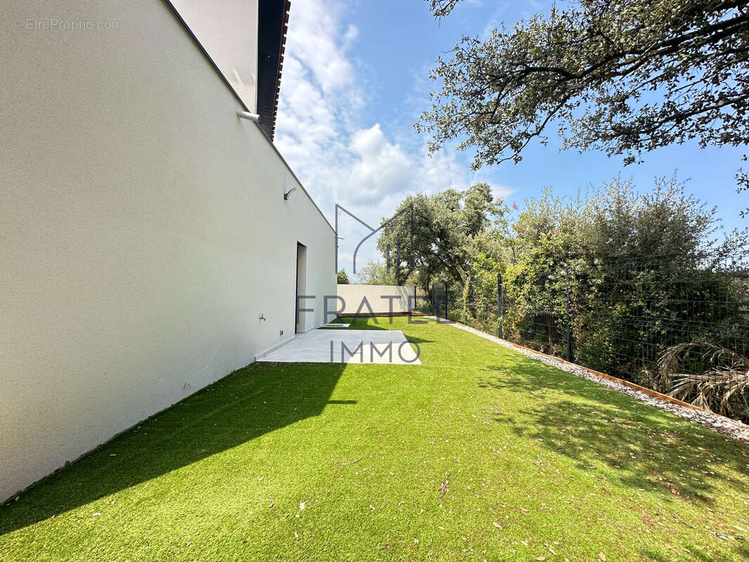 Villa contemporaine 143 m2 avec piscine - photo 9