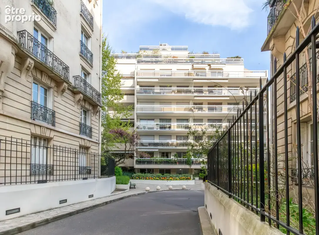 Nation - 4 pièces 3 chambres & balcon - photo 2