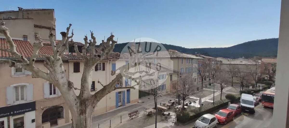 Appartement à SAINT-ZACHARIE