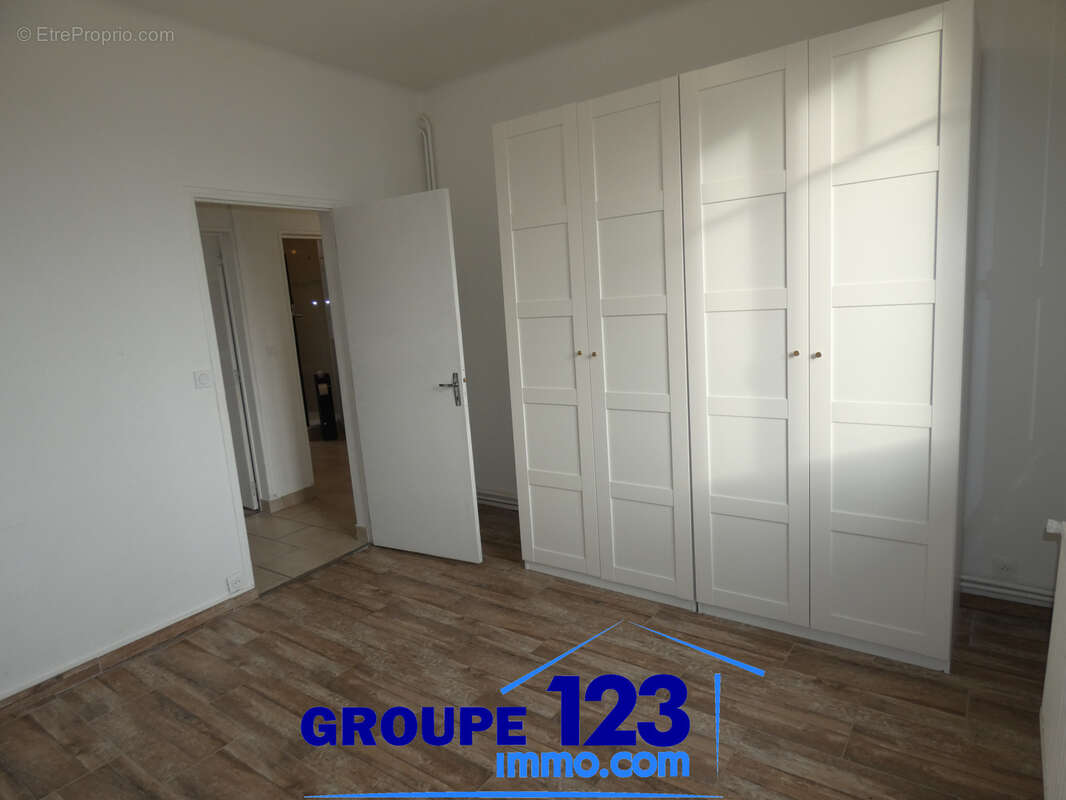 Appartement à MIGENNES