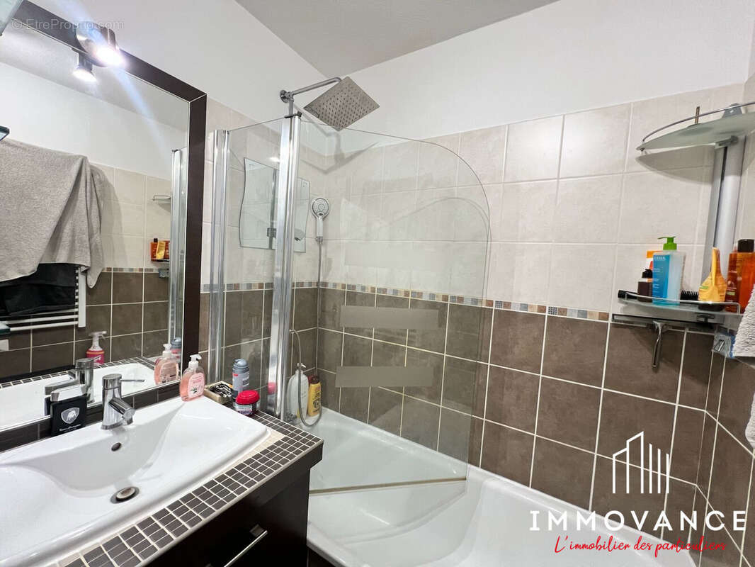 Appartement à LE CRES