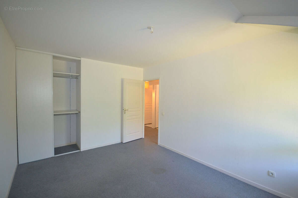SAINT JORIOZ - T5 duplex à vendre - photo 9