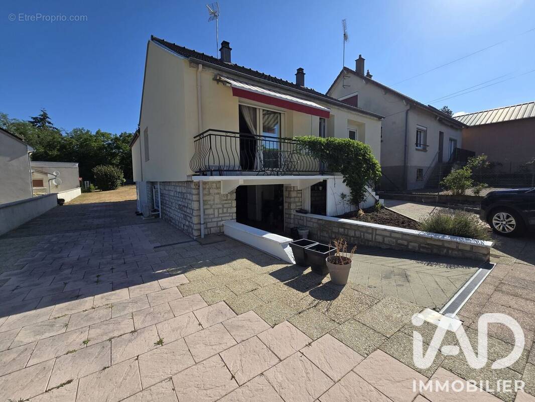 Photo 1 - Maison à FONTENAY-SUR-LOING