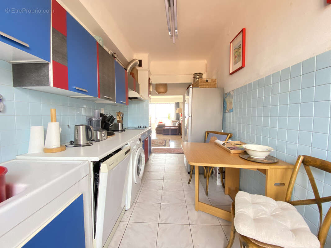 Spacieux 2/3P traversant de plus de 80m2 avec terrasse en avant dernier étage - vue dégagée/mer - photo 7
