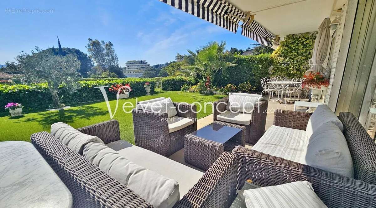 Appartement de 3 Pièces avec jardin au calme absolu - photo 2