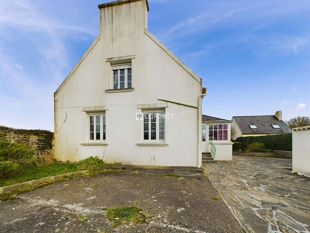 Maison à AUDIERNE