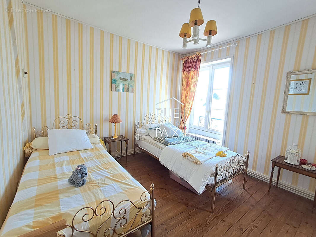 Maison à SCORBE-CLAIRVAUX