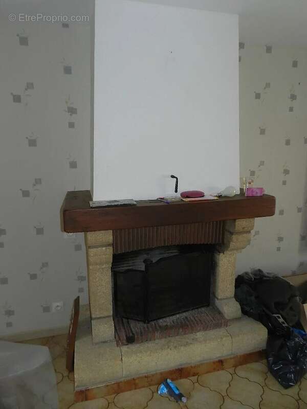 Maison à SAINT-PIERRE-SUR-DIVES