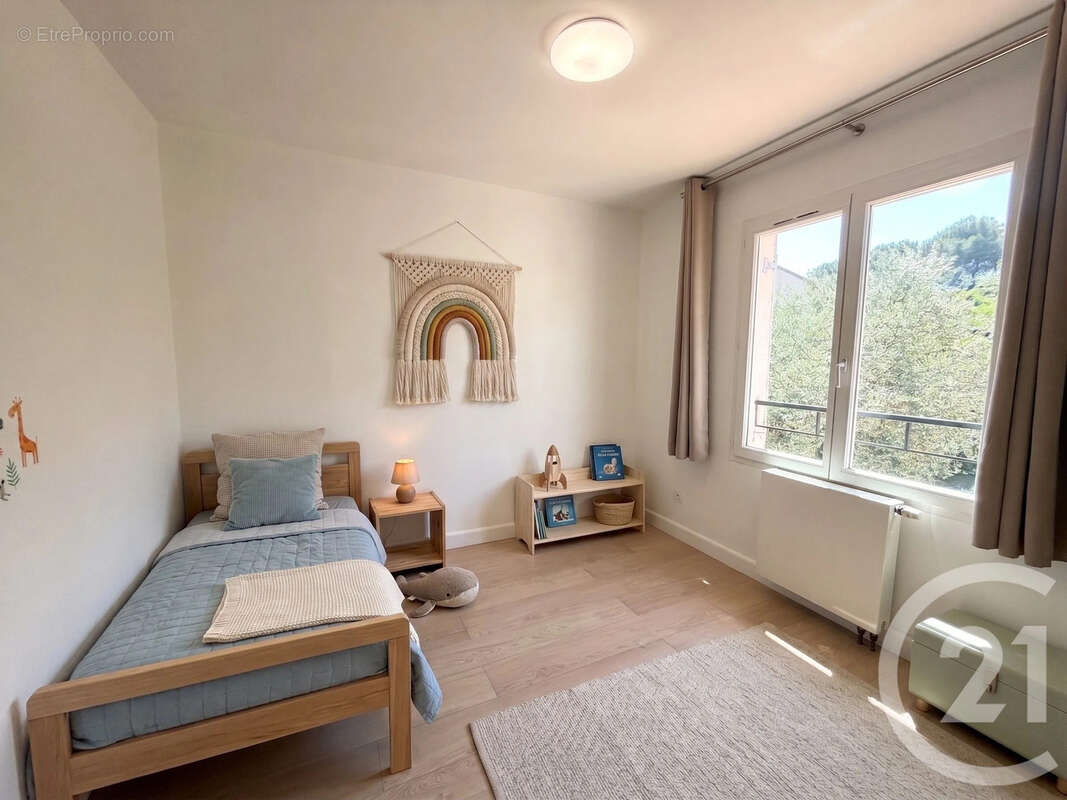 Maison à VALBONNE