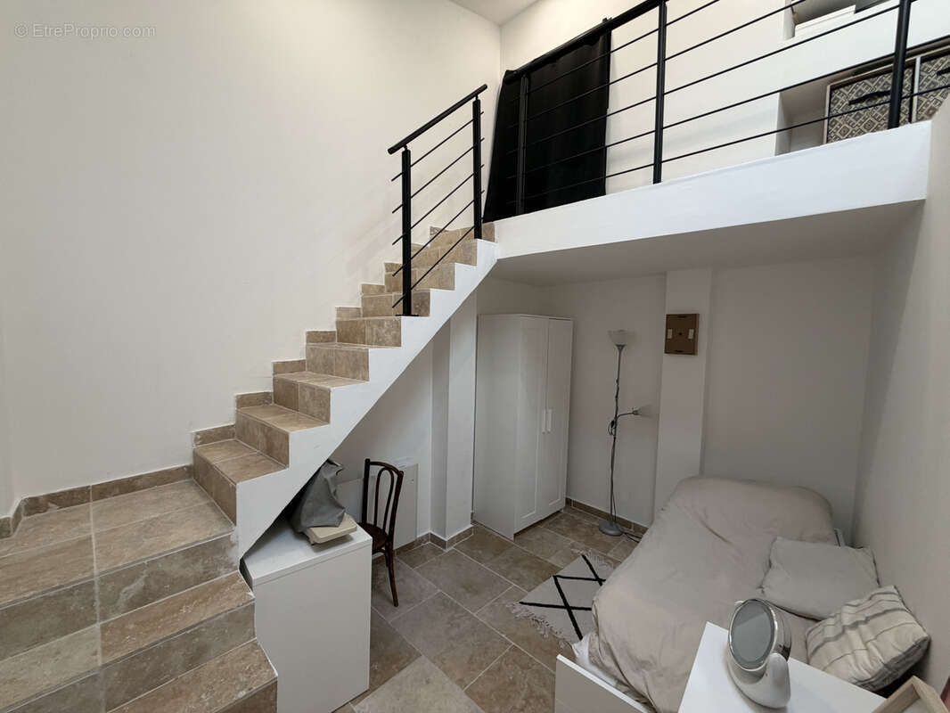 Maison à MEYRARGUES