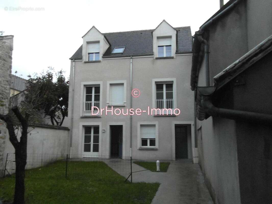 Appartement à NEMOURS