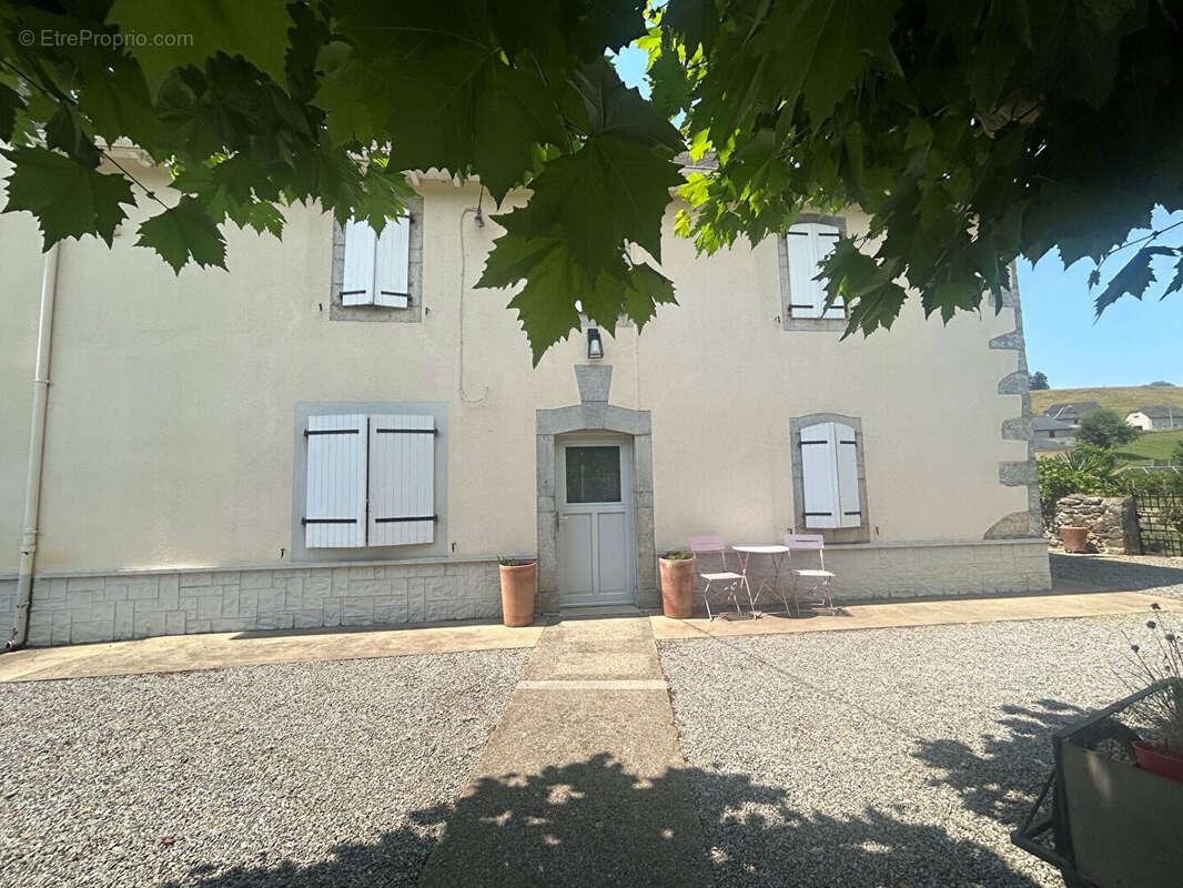 Maison à ALCAY-ALCABEHETY-SUNHARETTE
