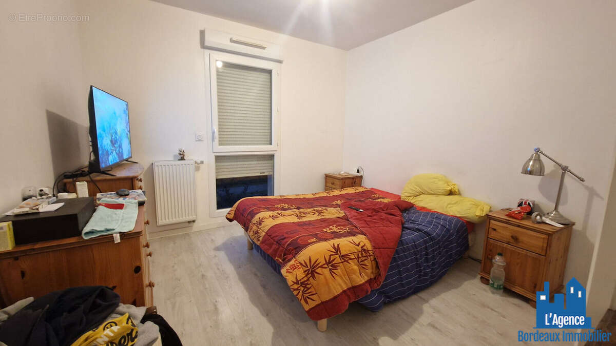 Exclusivité !! saint médard en jalles - cérillan - appartement type 2 - dernier étage - terrasse - parking sous - sol  !! sébast - photo 4