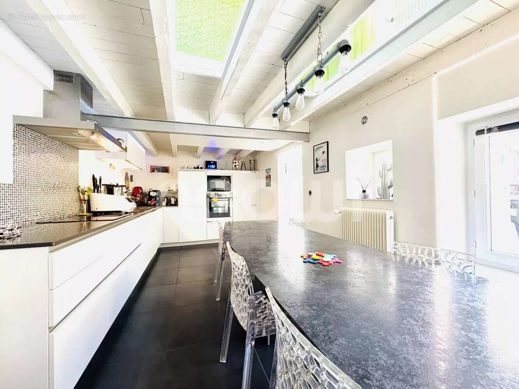 Maison à CHATEAUGAY