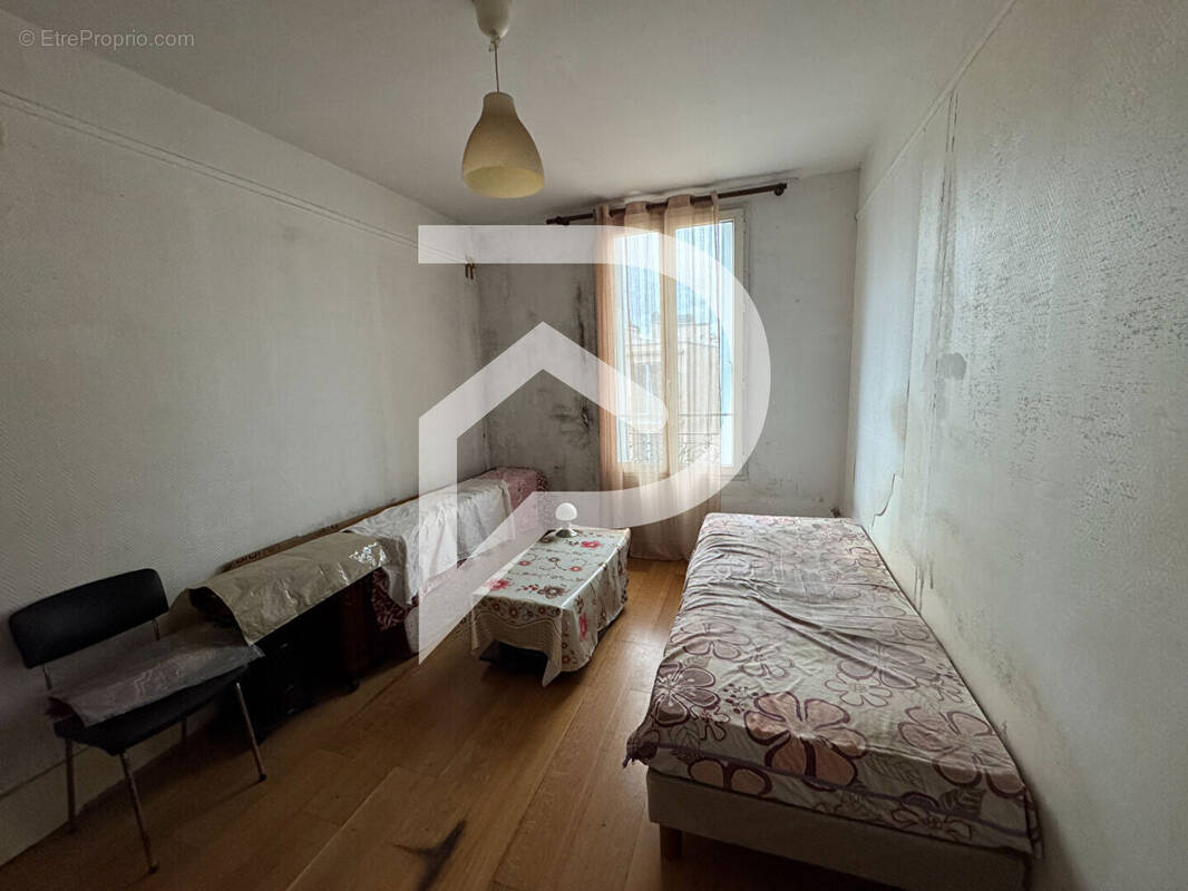 Appartement à COLOMBES
