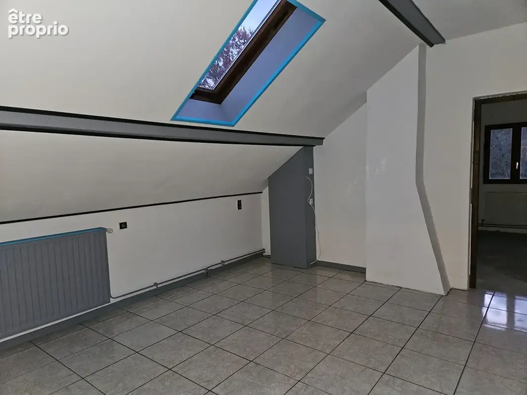 Maison familiale de 1986  de 172 m² environ a chimilin - photo 12