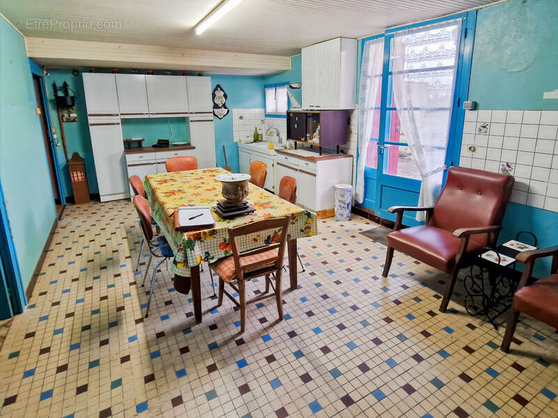 Maison à TONNAY-BOUTONNE