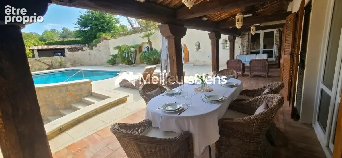 Domaine d'Exception à La Colle-sur-Loup : Élégance, Volumes et Calme Absolu - photo 8
