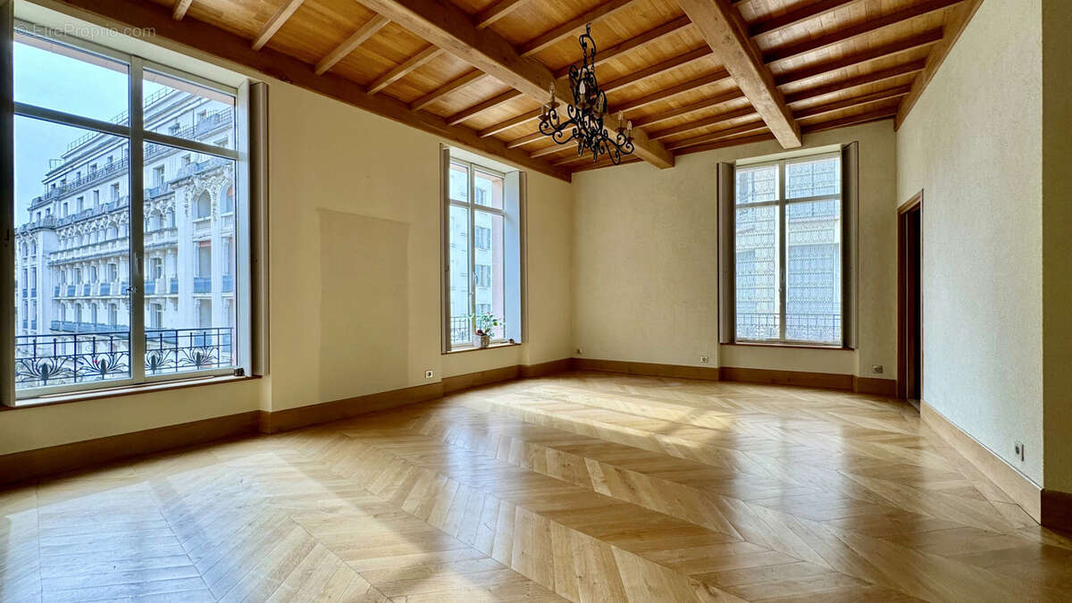 Appartement à VICHY