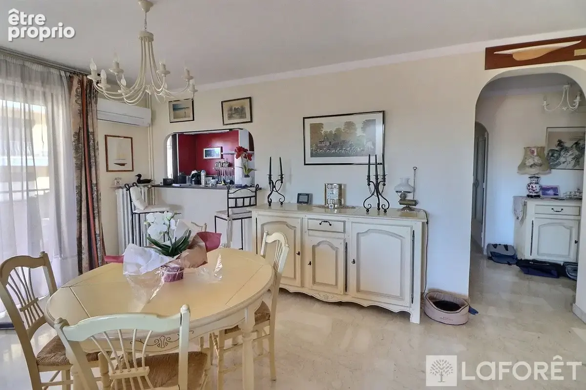 Hyères-Situation exceptionnelle-F4-103m²-Terrasse et Garage. - photo 5