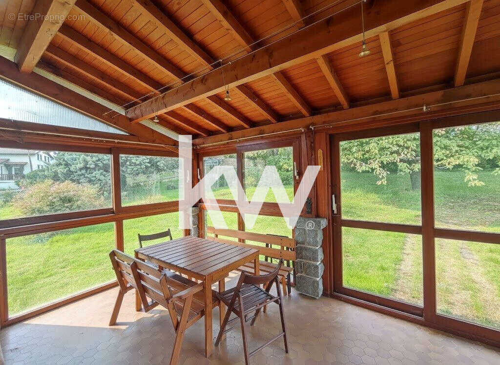 Maison à SAINT-MARTIN-LA-PLAINE