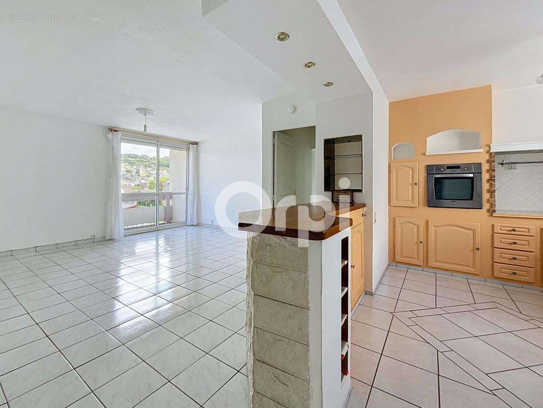 Appartement à TERRASSON-LAVILLEDIEU
