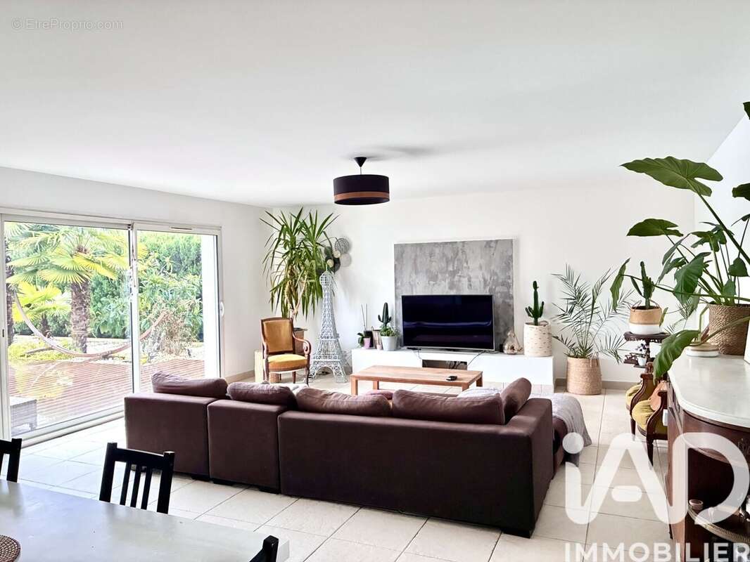 Photo 4 - Maison à LE TAILLAN-MEDOC