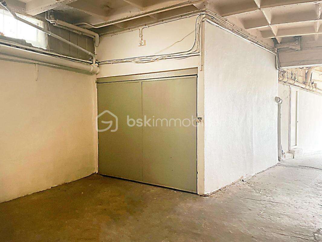 Grand 5 pièces avec terrasse, box et remise - photo 22