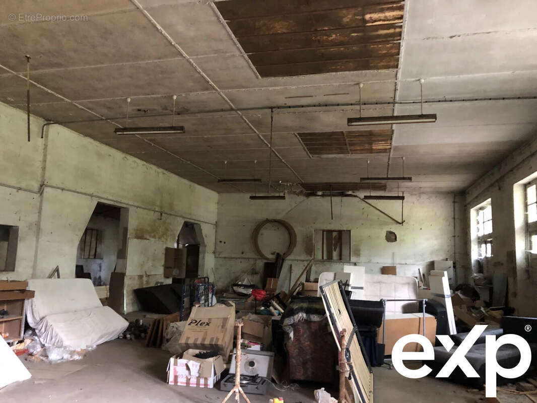 Commerce à BAGAT-EN-QUERCY