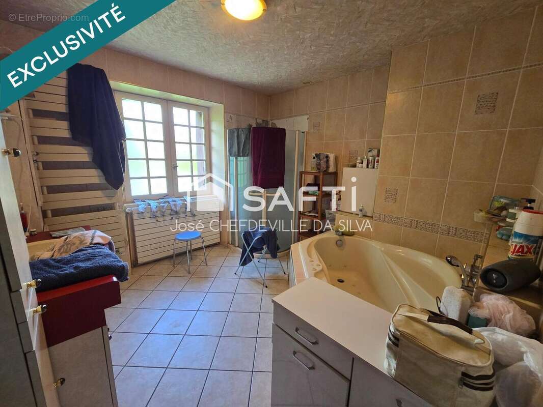 Photo 9 - Maison à CHAPDES-BEAUFORT