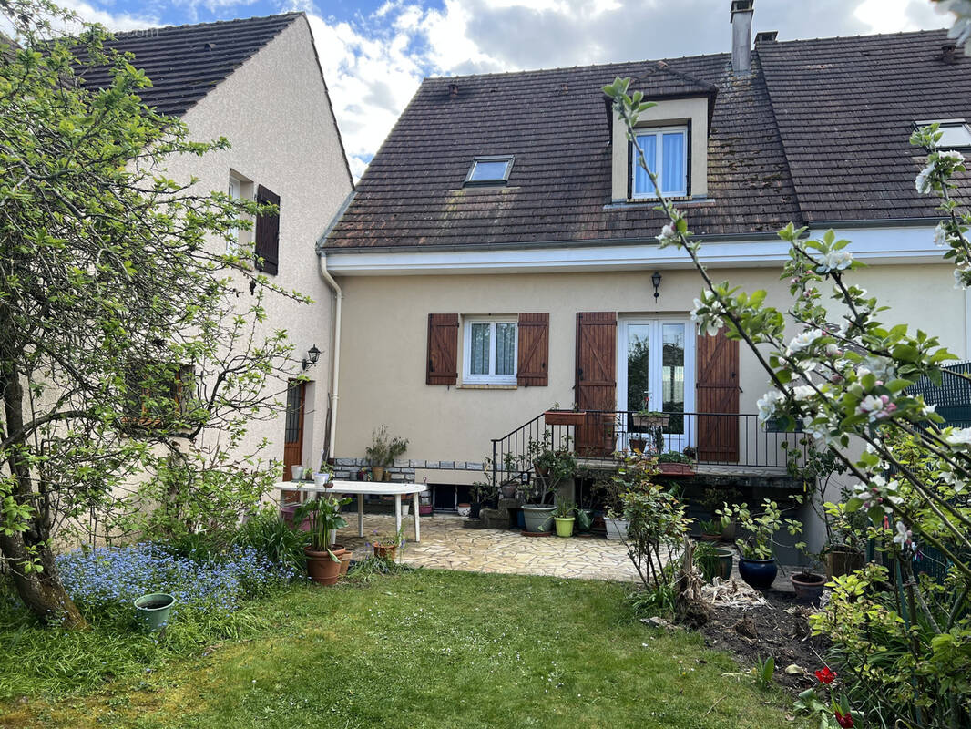 Maison à RAMBOUILLET
