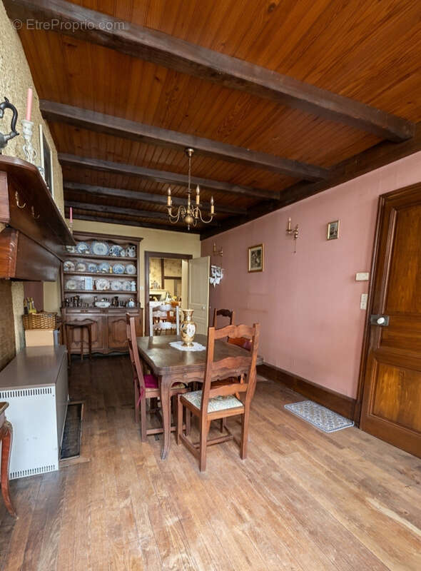 Maison de village et belle grange - photo 4