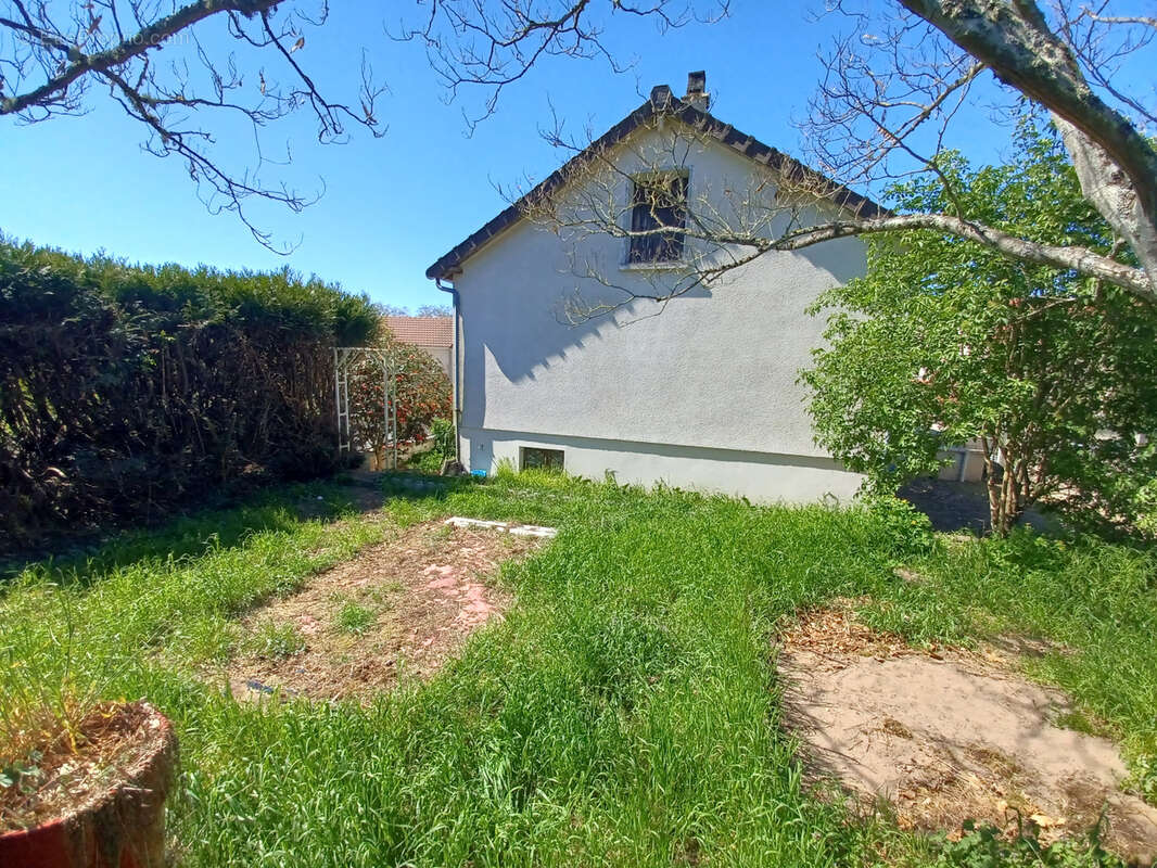 Maison à POUGUES-LES-EAUX