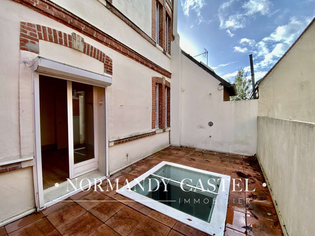 Maison à TROUVILLE-SUR-MER