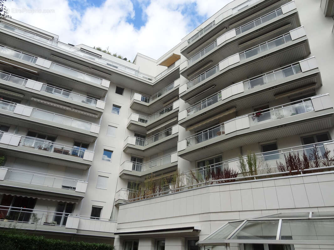 Appartement 3 pièces 72m2 en résidence pour seniors Boulogne-Billancourt - photo 3