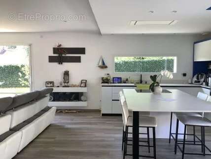 Pégomas – villa neuve 2020 + studio + forte valeur foncière ajoutée - photo 14