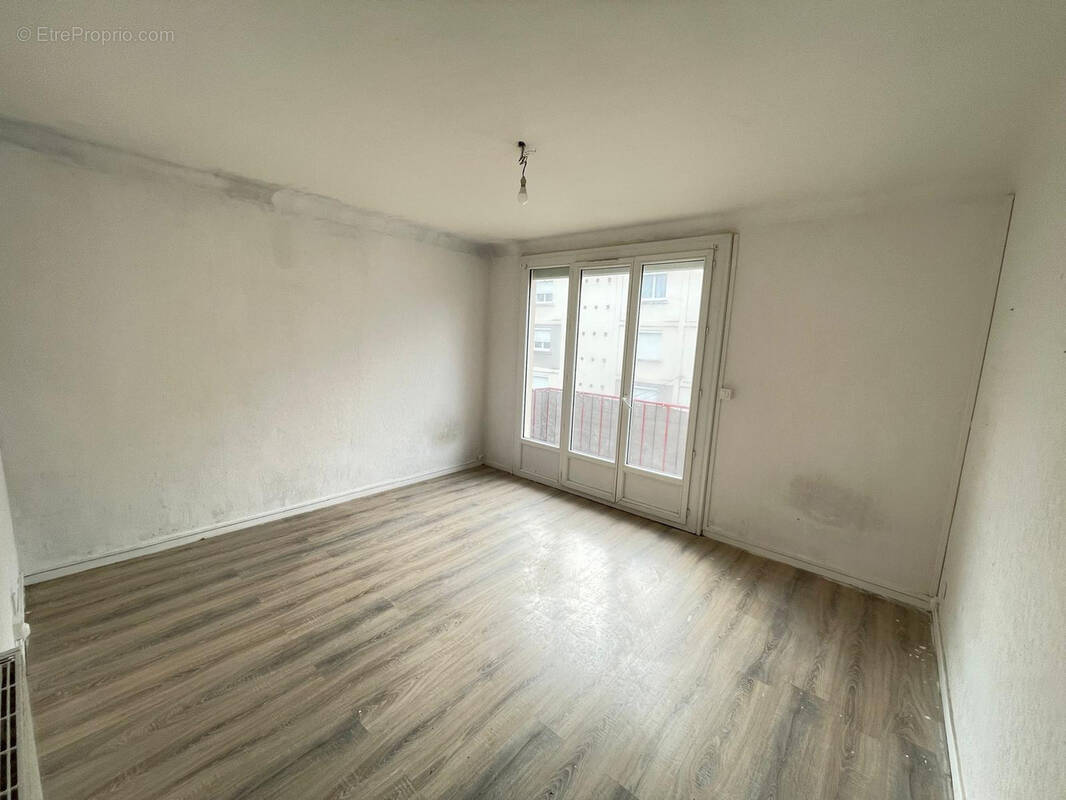 Appartement à LOURDES