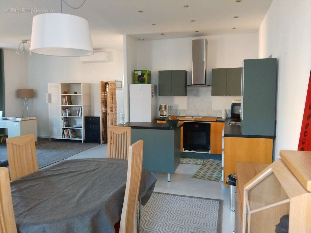 Appartement à HYERES