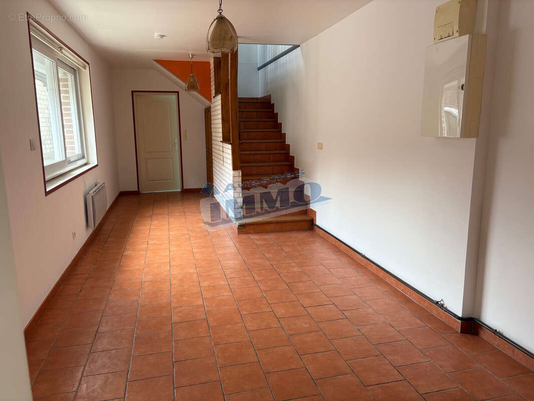 Appartement à AVESNES-LE-COMTE