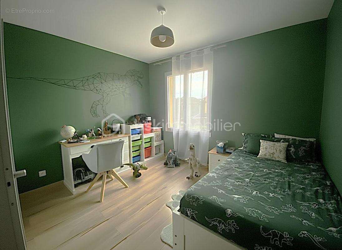 Maison à SAINT-SATURNIN-LES-APT