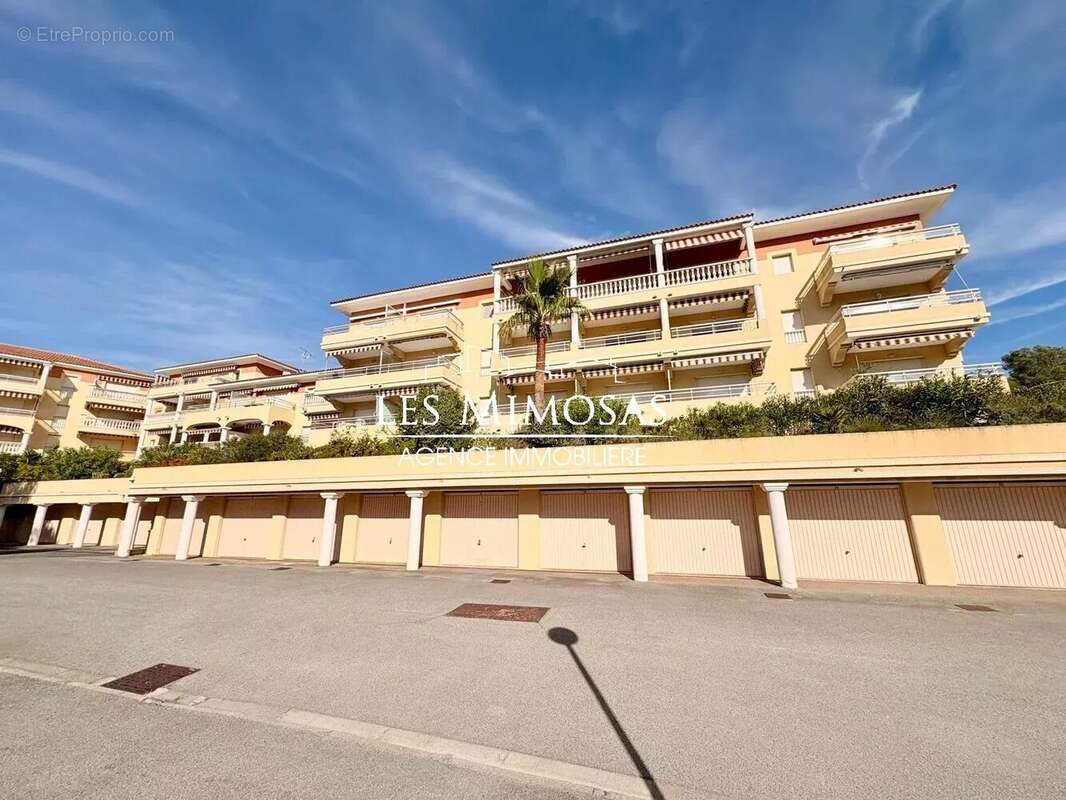 Appartement à SAINT-RAPHAEL