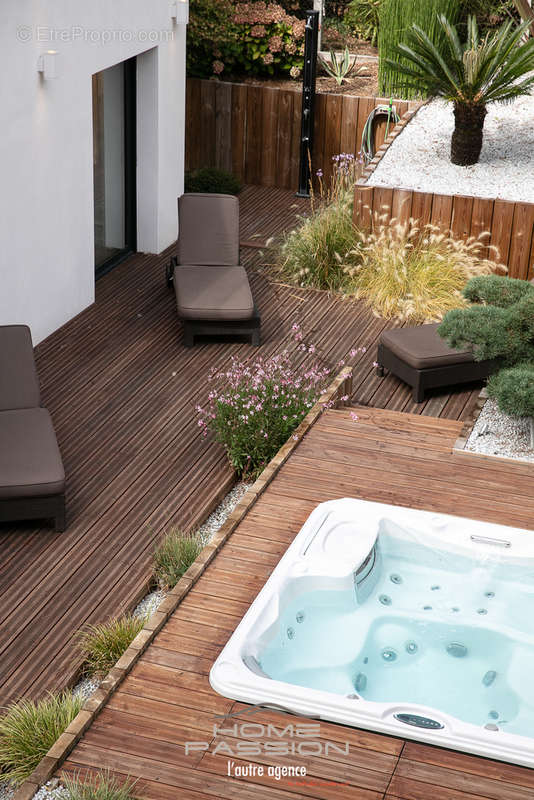 Maison à SAINT-GEORGES-DE-DIDONNE