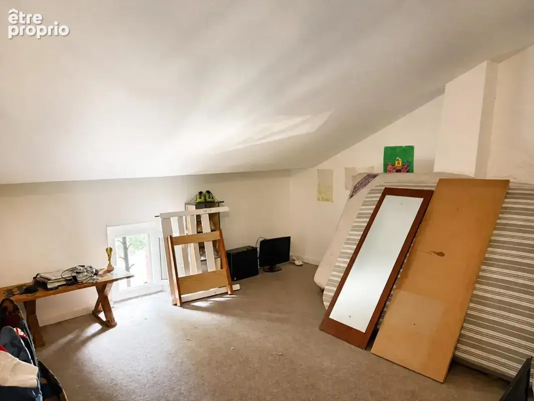 Ensemble immobilier de 14 pièces de 250 m² à Blaye-les-Mines - photo 5