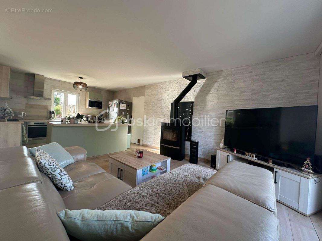 Maison à BRIE-COMTE-ROBERT