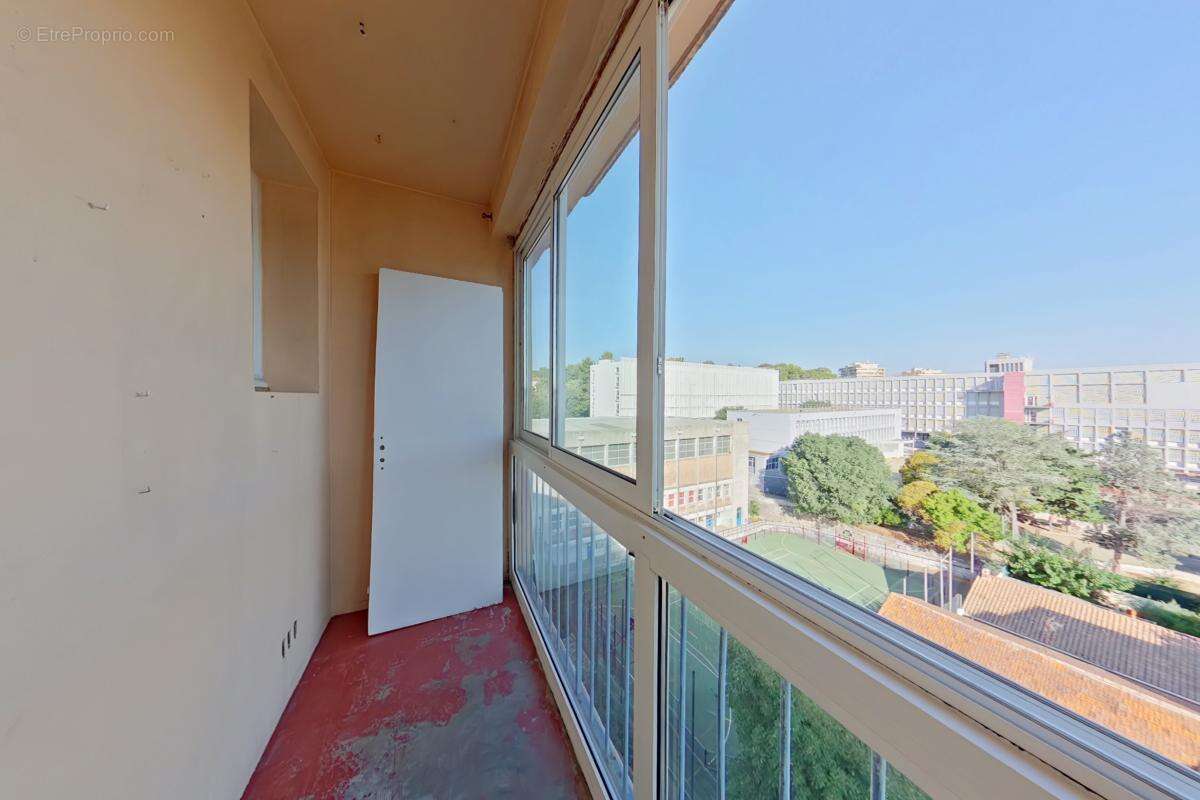 Appartement 82 m² à Nimes  - photo 9