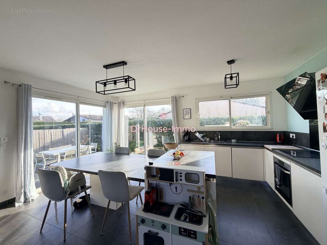 Maison à CASTELNAU-DE-MEDOC