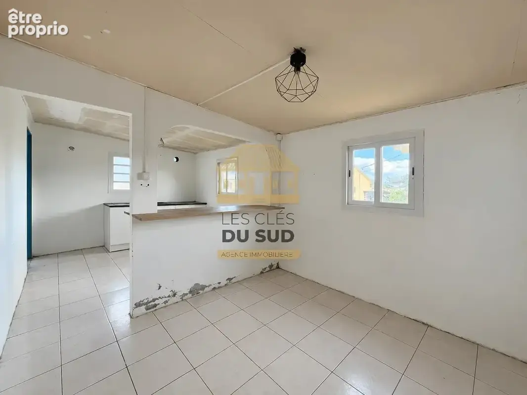 A vendre - maison de type t3 d’environ 43,66 m² – saint-joseph - 155 000 € - photo 2