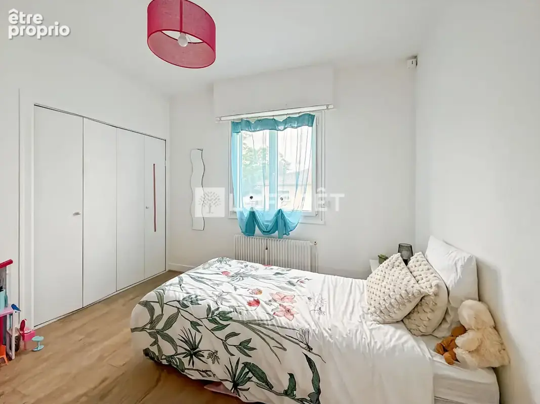 Maison Libourne 215 m² - 5 chambres - photo 5