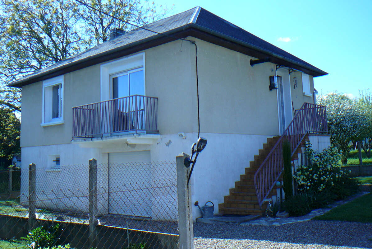 Maison à SAINT-LEGER-DES-VIGNES