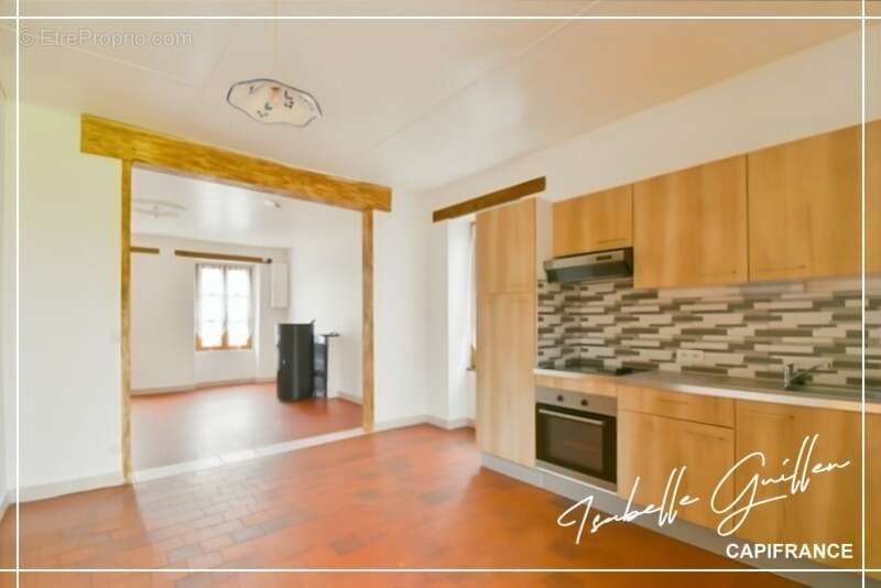 Maison à CHATEAUMEILLANT